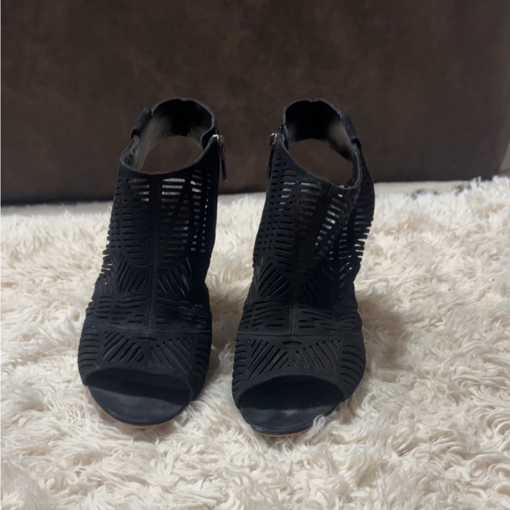 Vince Camuto Black Cutout Sandals